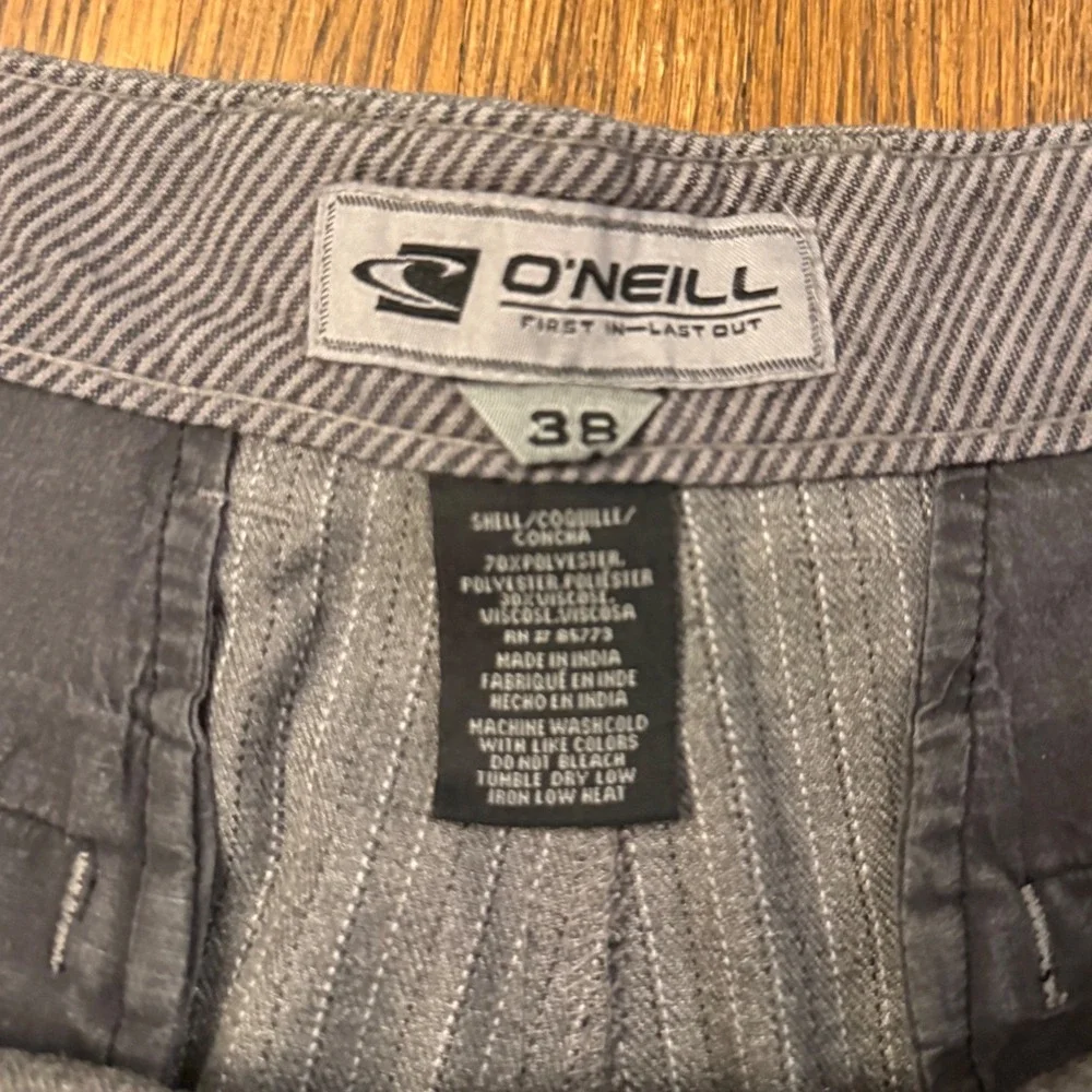 O'Neill Mens Grey Pinstripe Hybrid Walk Shorts Size 38 Casual Surf Beach